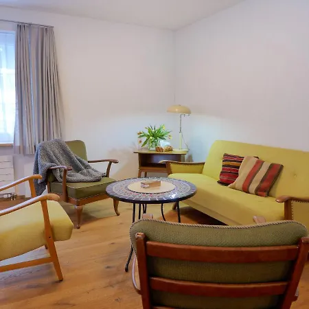 Matte - Alte Post By Interhome شقة Schwenden